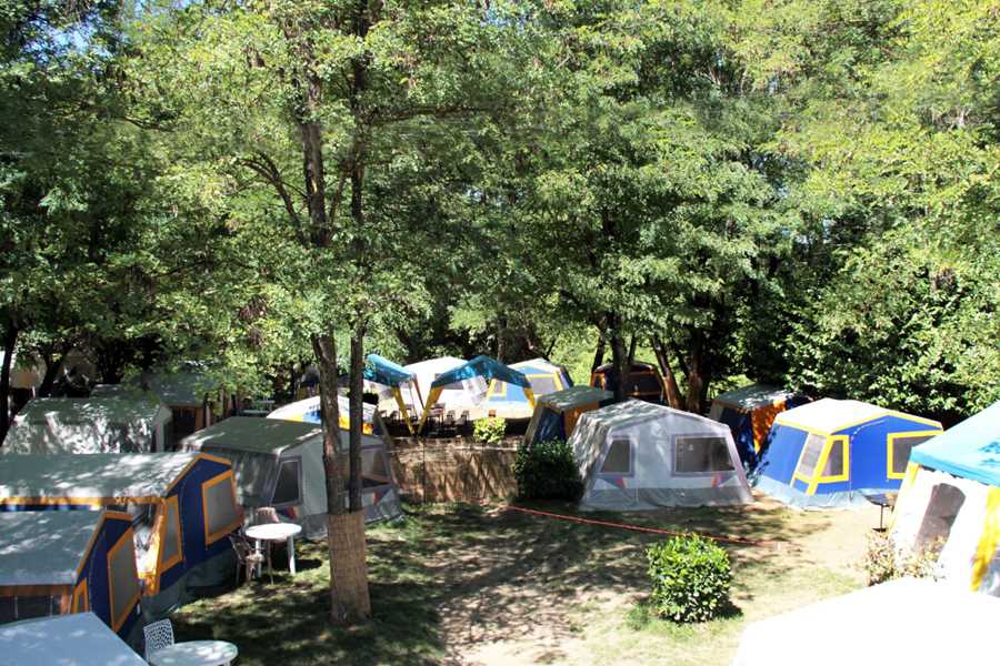 camp-frankreich-ardèche-3-campingplatz.jpg