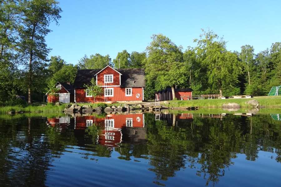 ferienhaus-schweden-hallaskog-1-aussenansicht.jpg
