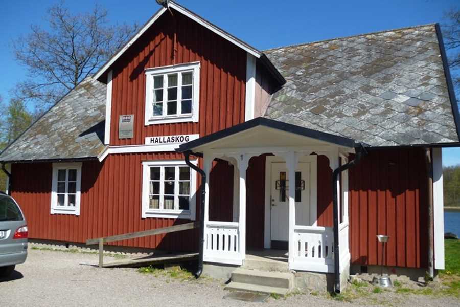 ferienhaus-schweden-hallaskog-2-aussenansicht.jpg